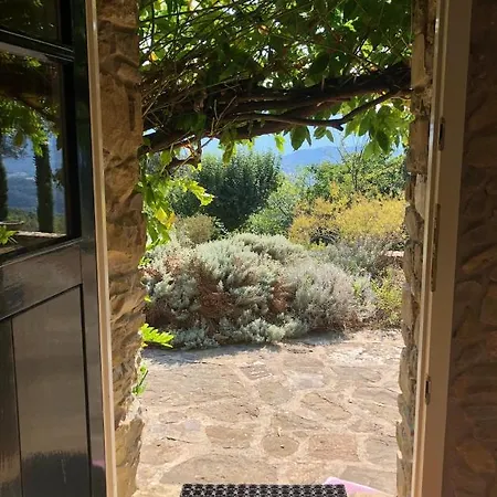 Apartment Mountain Refuge *